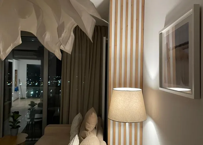 Eurovea Tower - Unikat Na Dunaji *