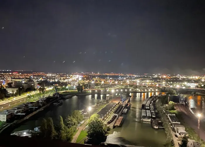 Eurovea Tower - Unikat Na Dunaji Bratislava