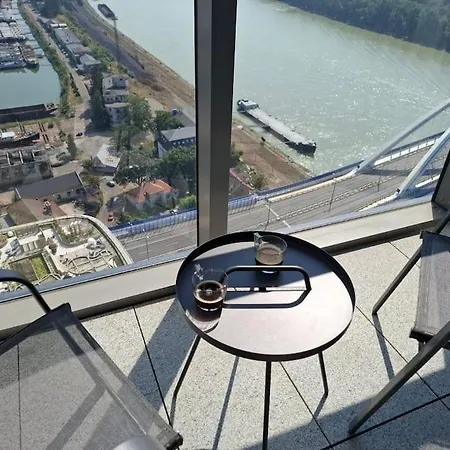 Eurovea Tower - Unikát Na Dunaji Appartamento