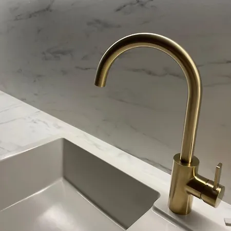 Eurovea Tower - Unikát Na Dunaji * Bratislava