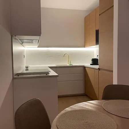 Eurovea Tower - Unikát Na Dunaji Bratislava